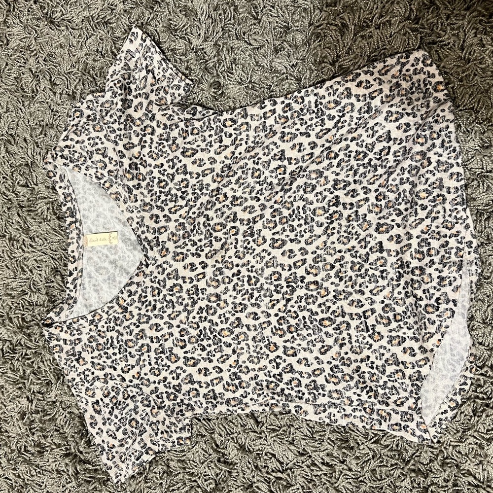 Altar’d State cheetah print v neck top